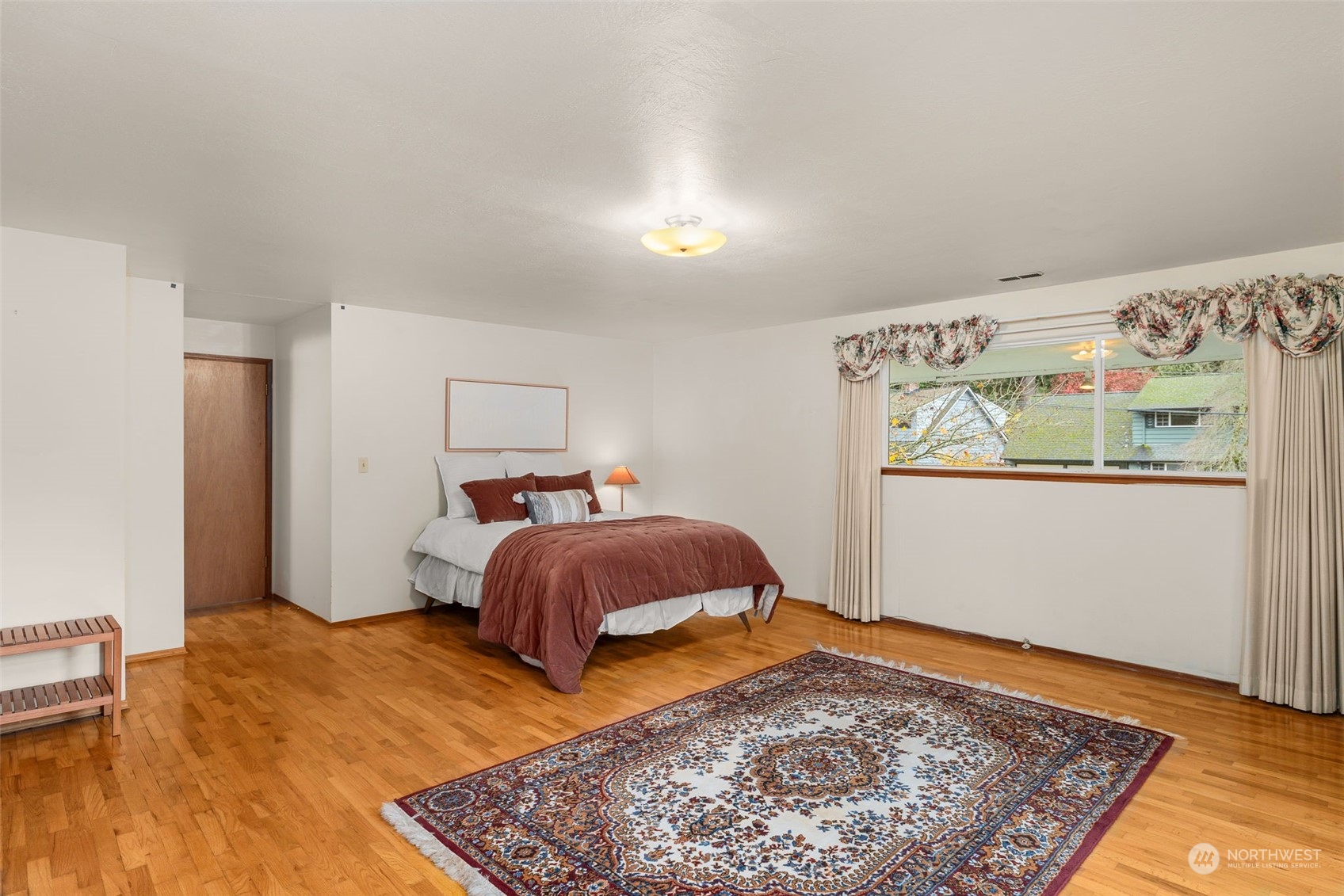 12118 NE 66th Street