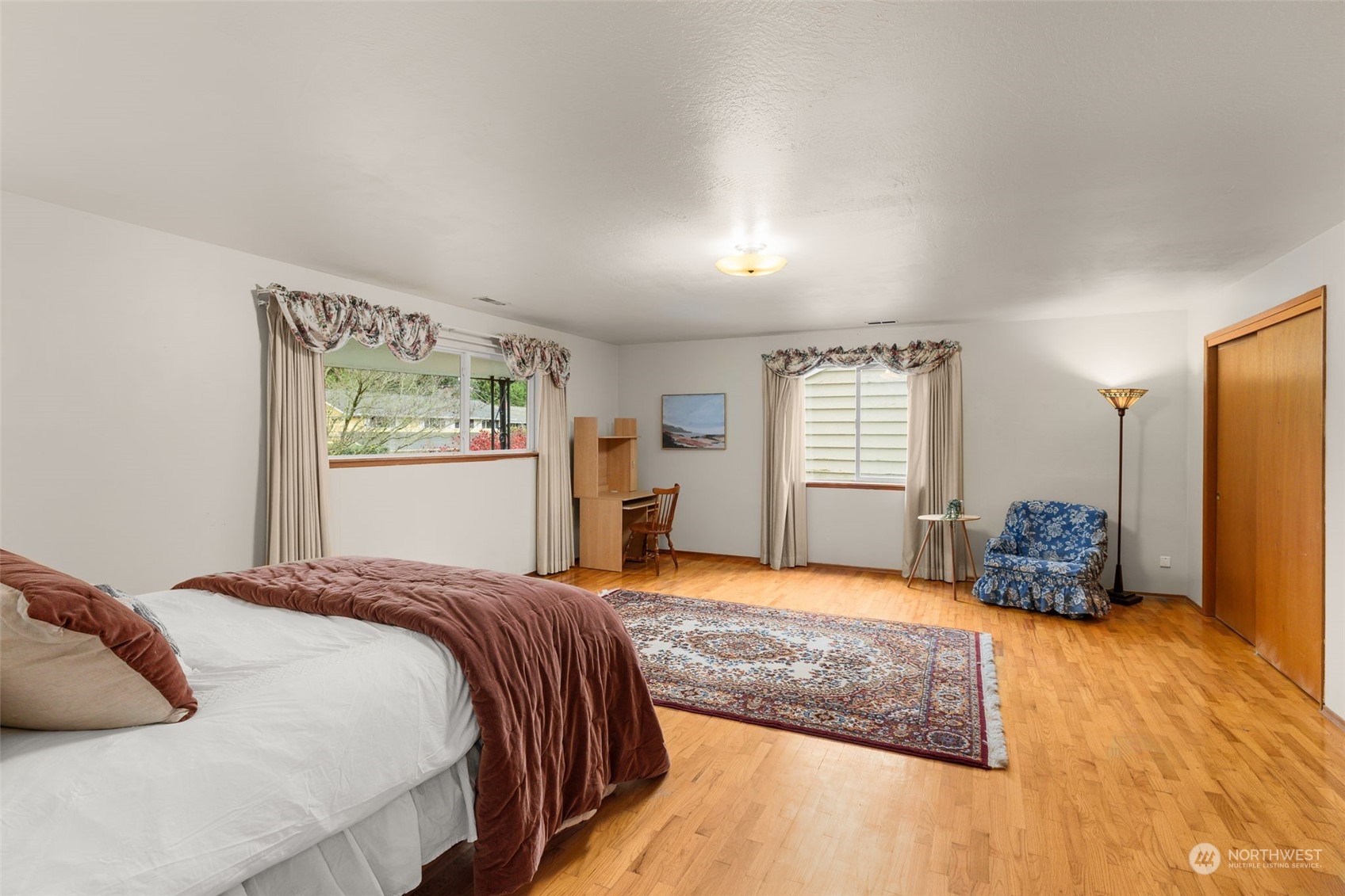 12118 NE 66th Street