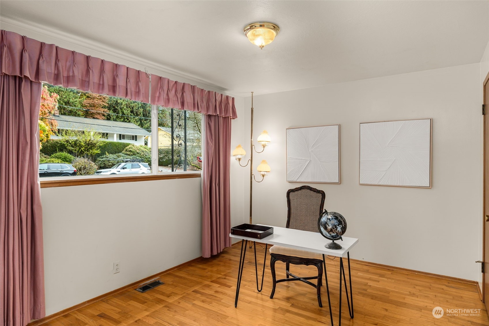 12118 NE 66th Street