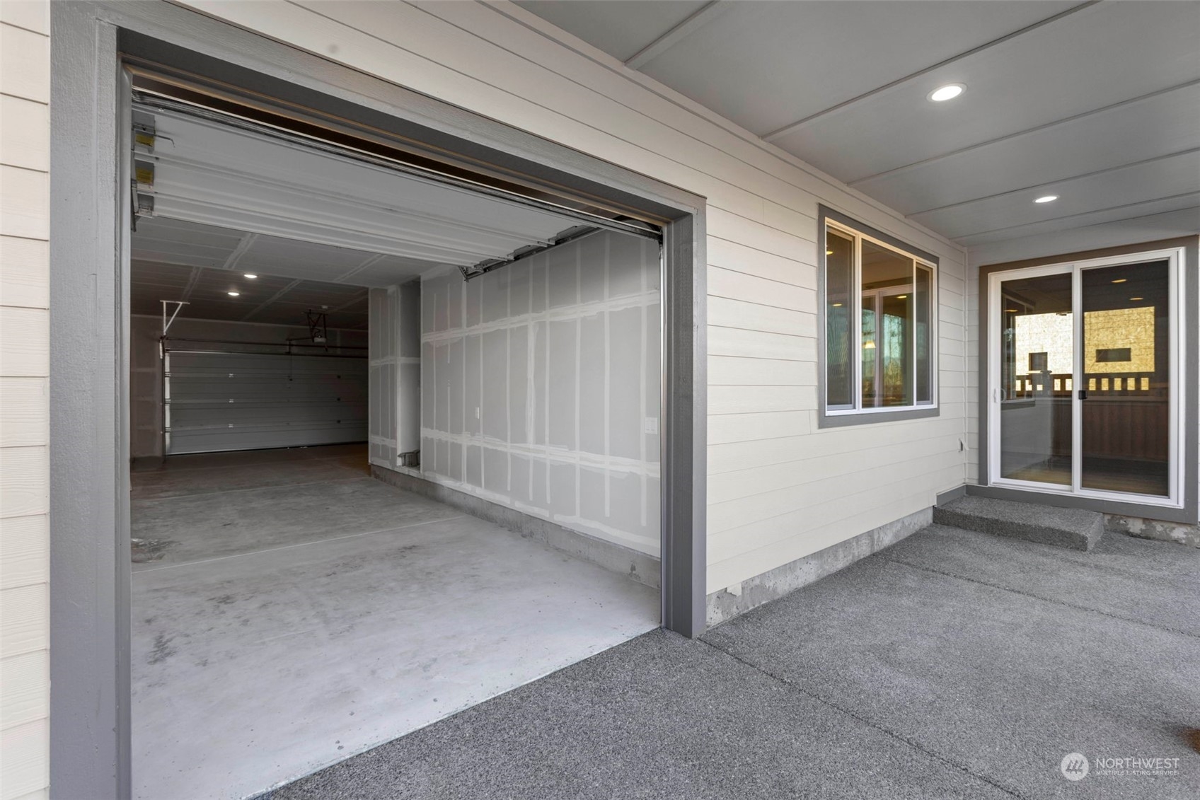 20330 Eagle Lane E Unit: 737