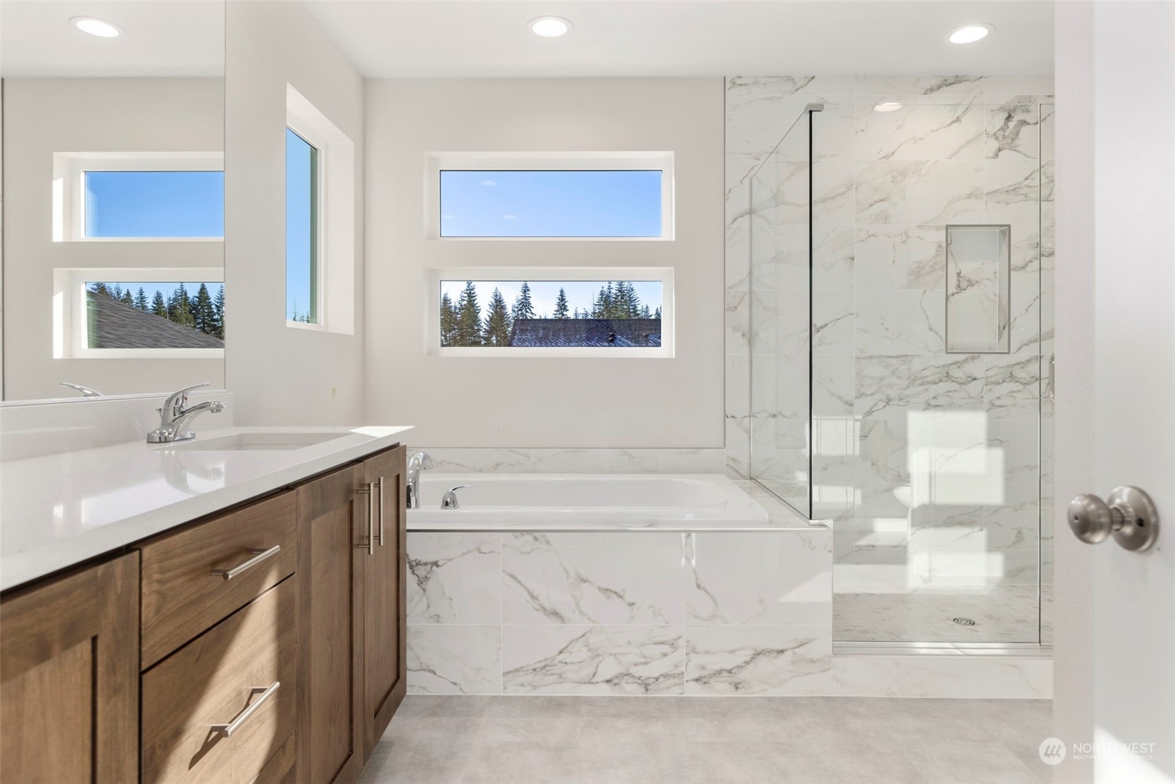 20330 Eagle Lane E Unit: 737