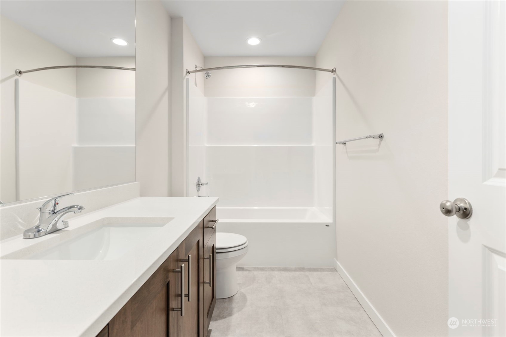 20330 Eagle Lane E Unit: 737