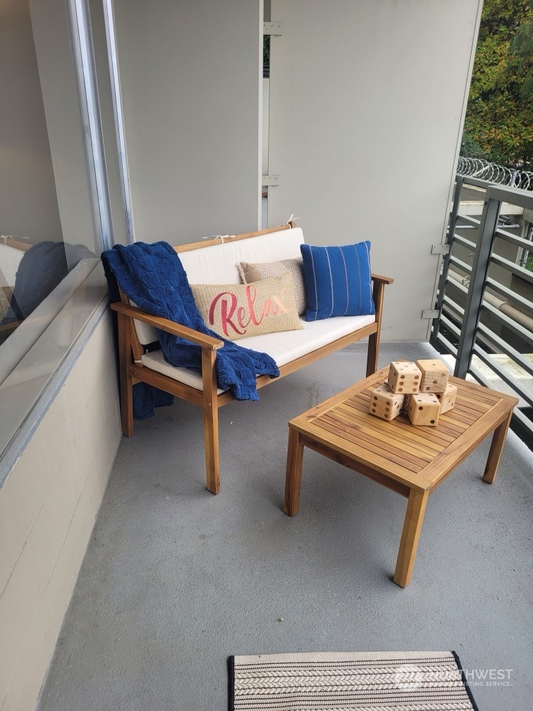 2040 43rd Avenue E Unit: 103