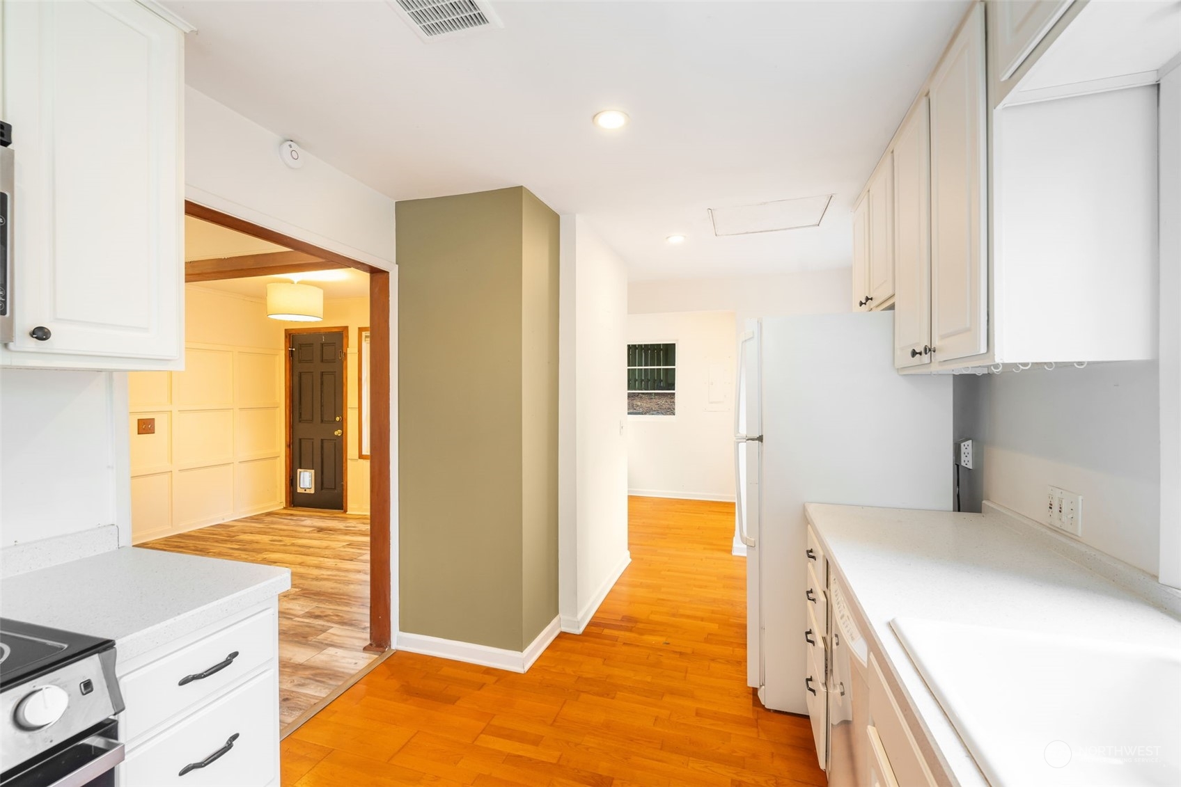 14003 24th Avenue NE