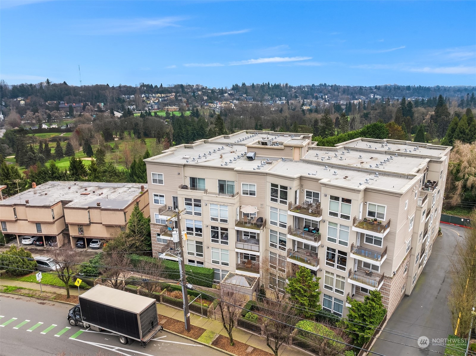 3221 SW Avalon Way #307