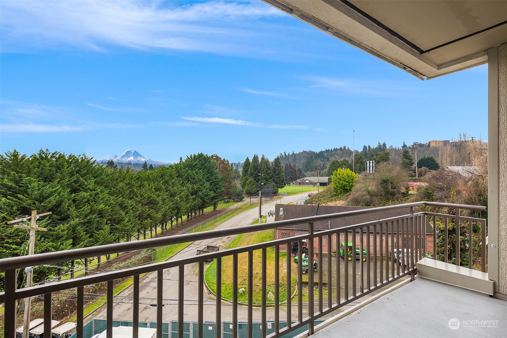 3221 SW Avalon Way #307