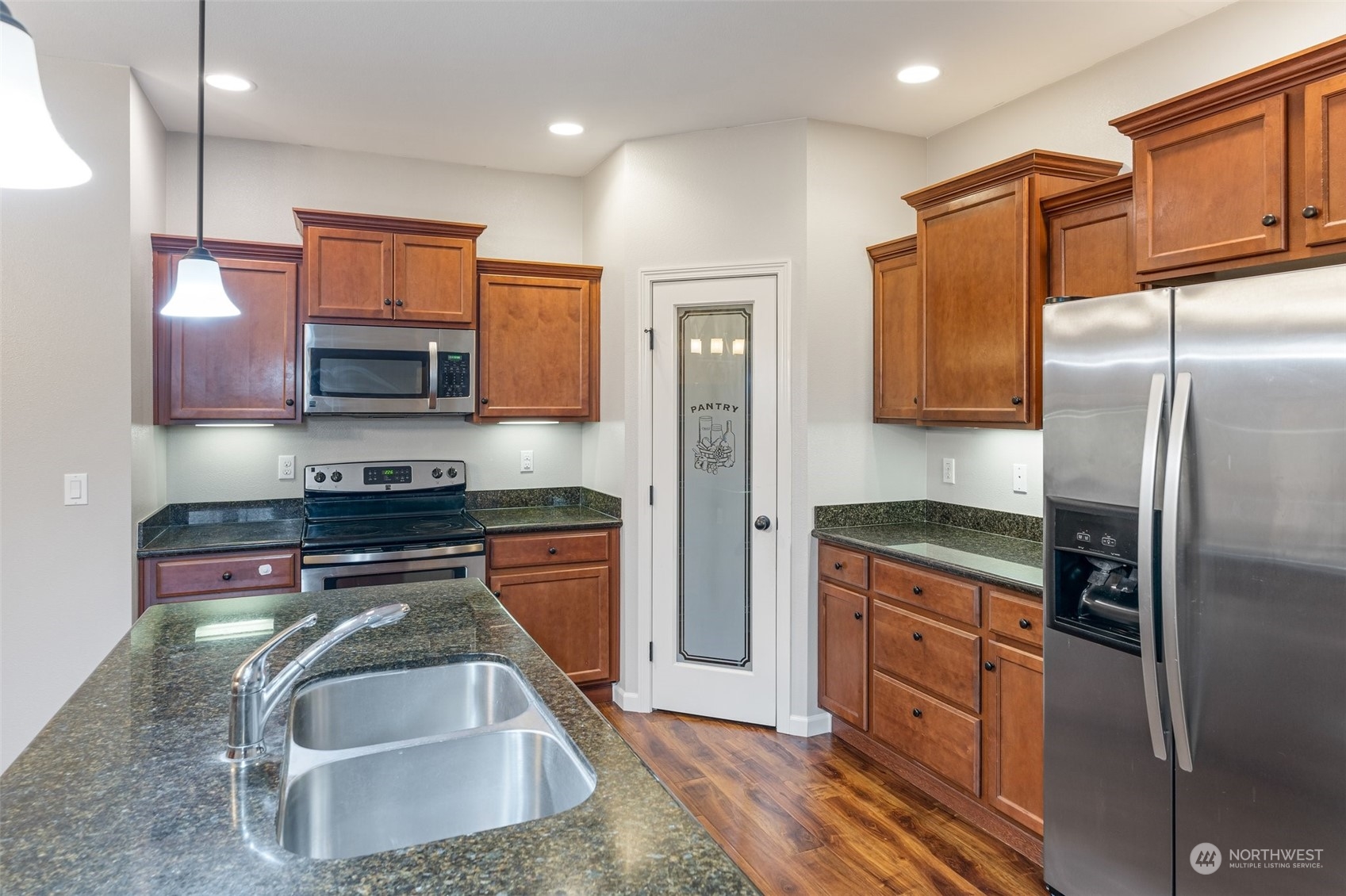 1525 Harvest Avenue SE