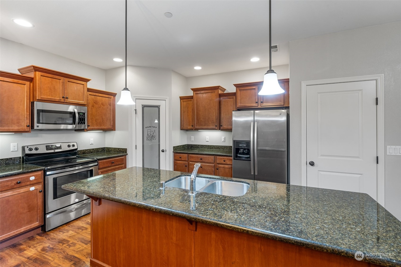 1525 Harvest Avenue SE