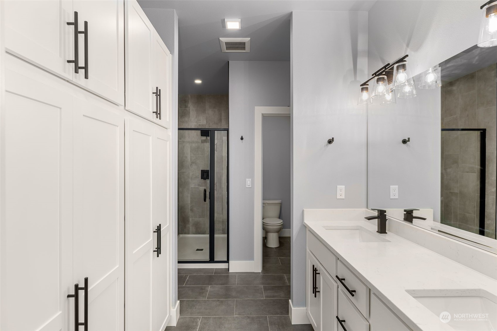 3542 S Graham Street