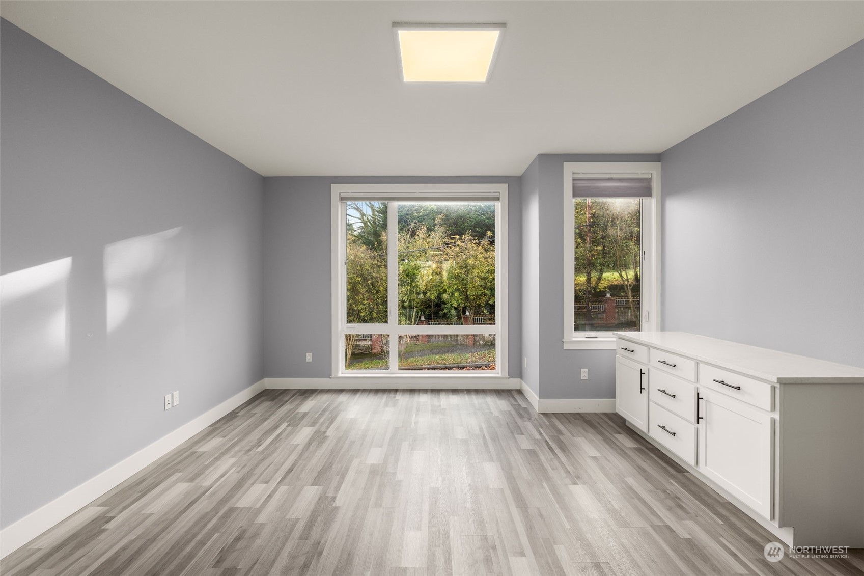 3542 S Graham Street