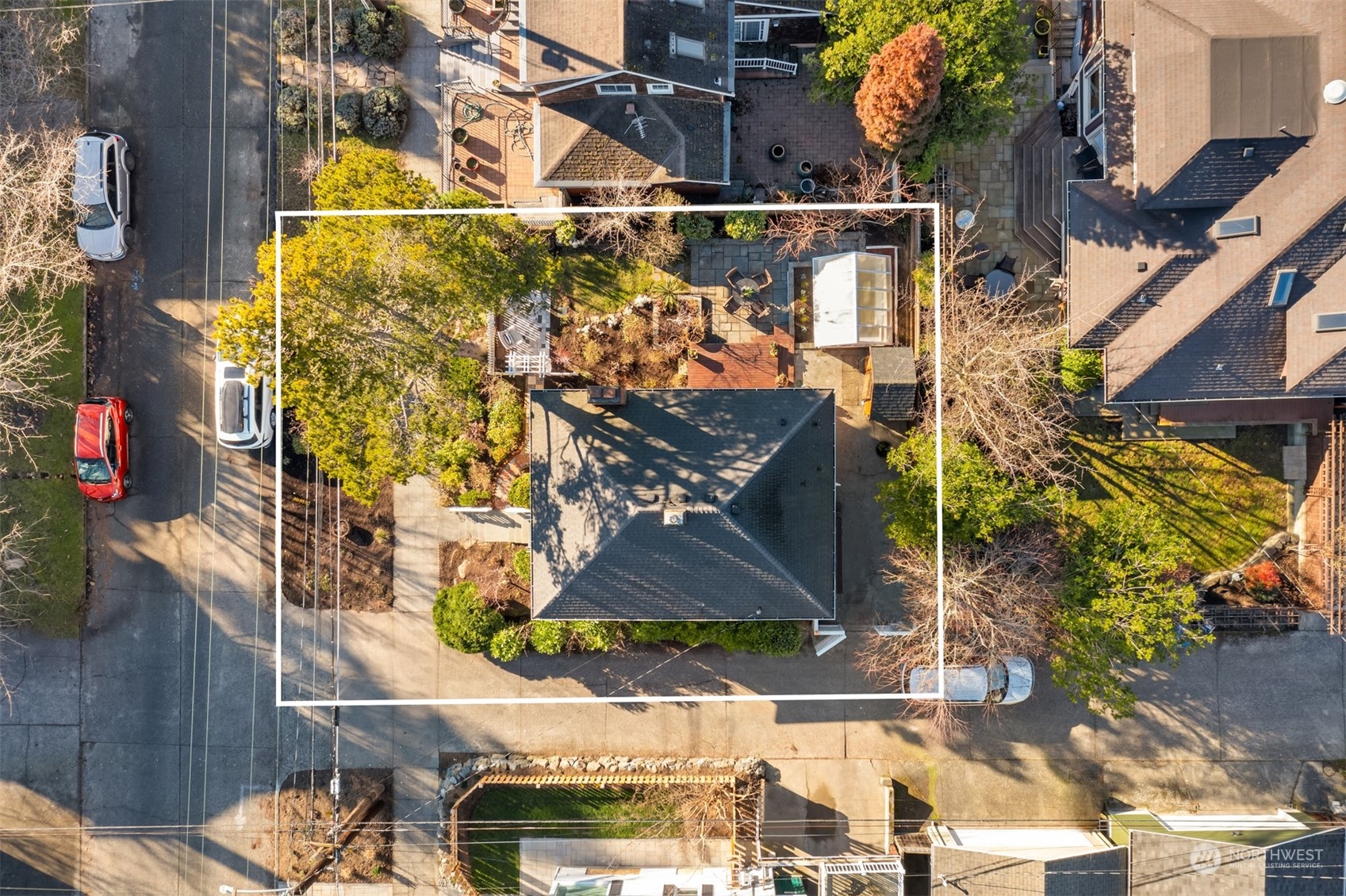 4514 SW Walker Street