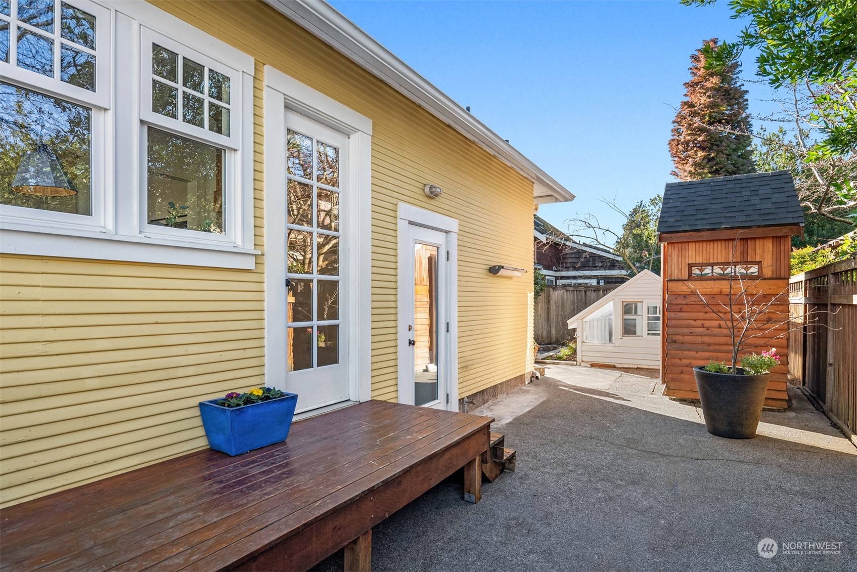 4514 SW Walker Street