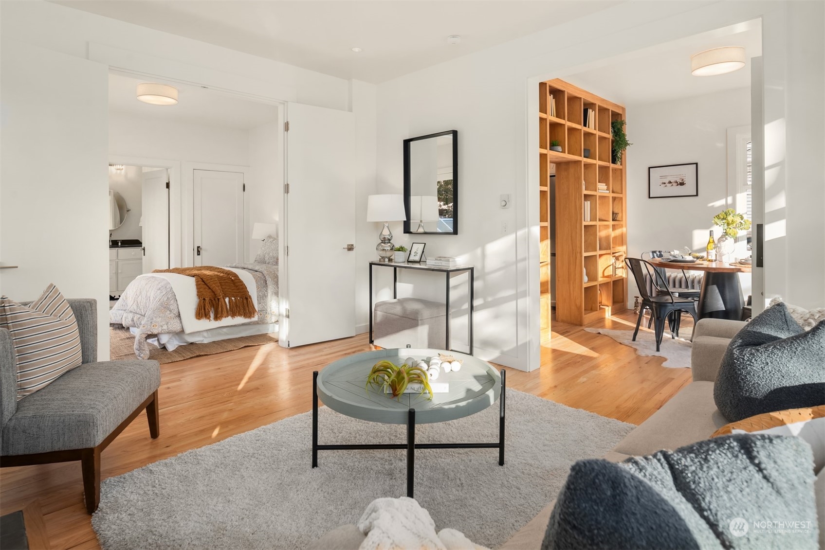 4514 SW Walker Street