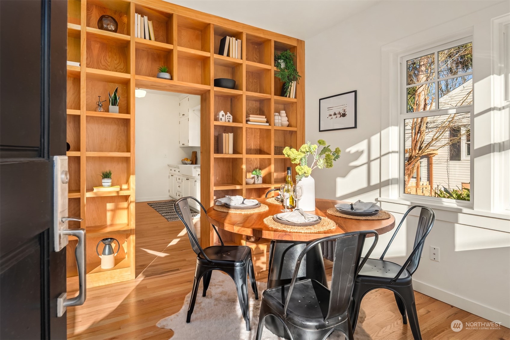 4514 SW Walker Street