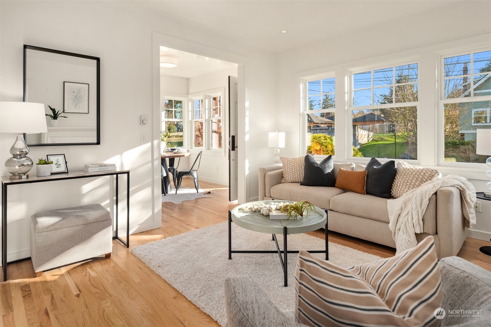 4514 SW Walker Street