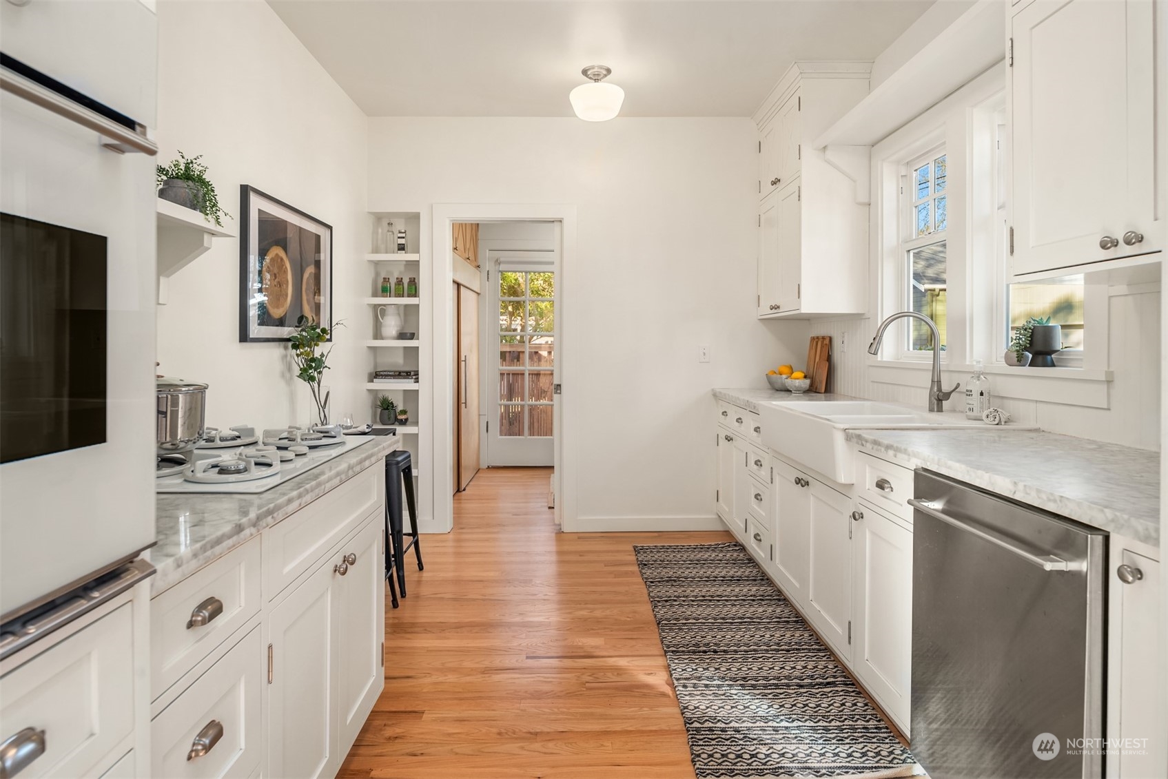 4514 SW Walker Street