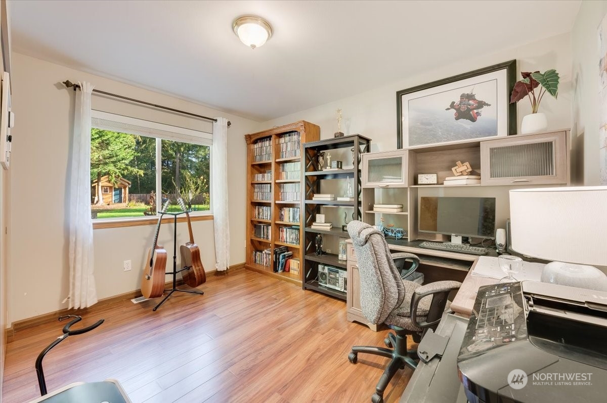 5015 257th Street NE