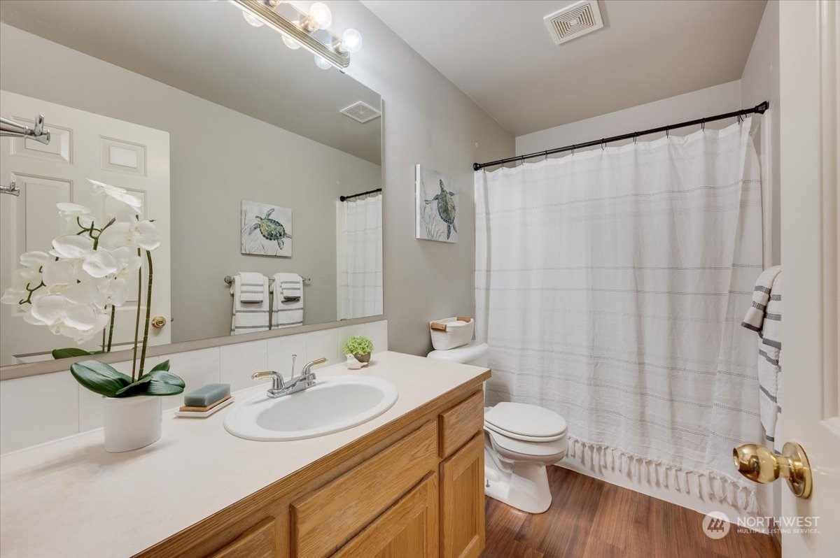 5015 257th Street NE