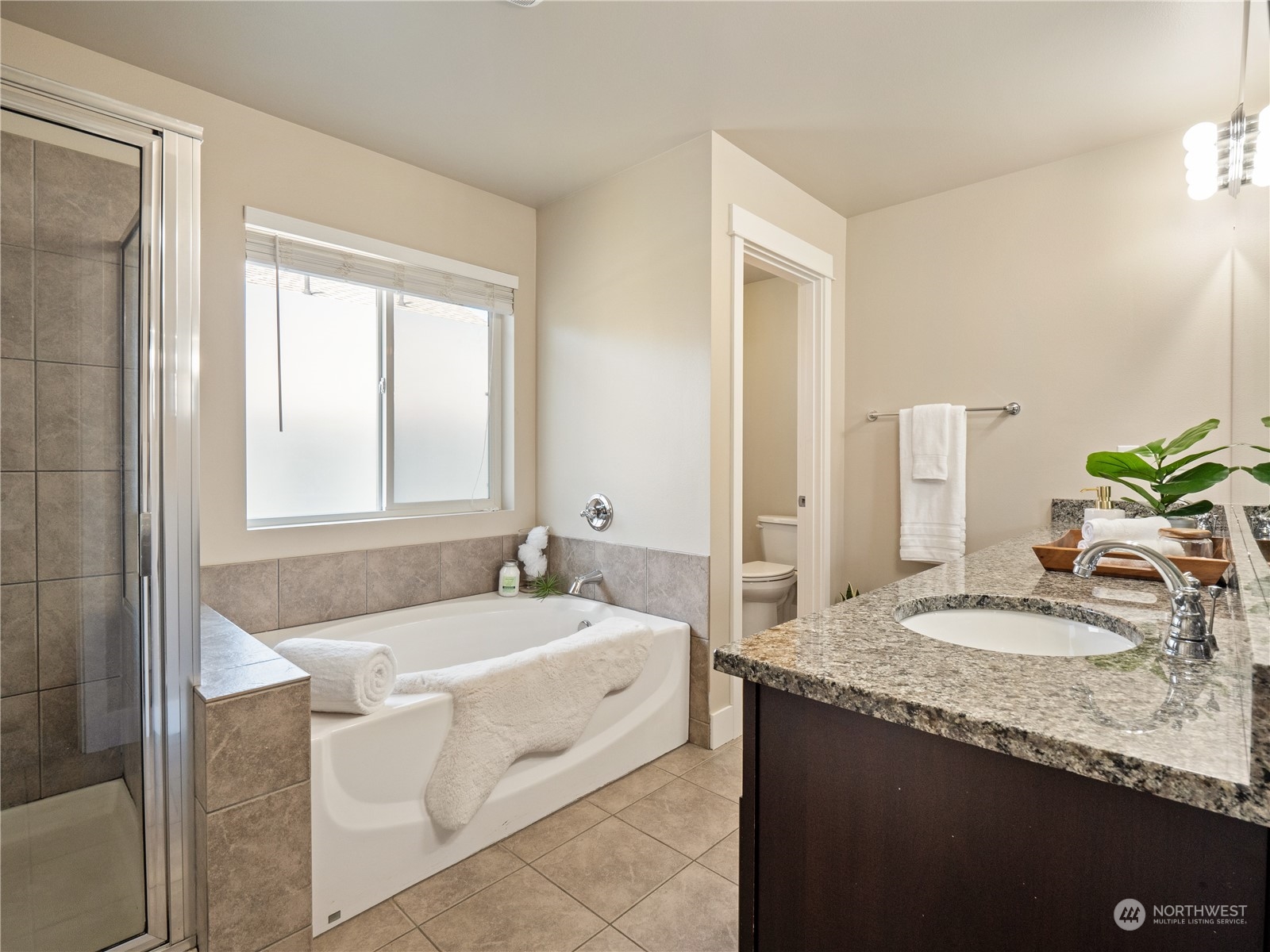 13527 188th Avenue E