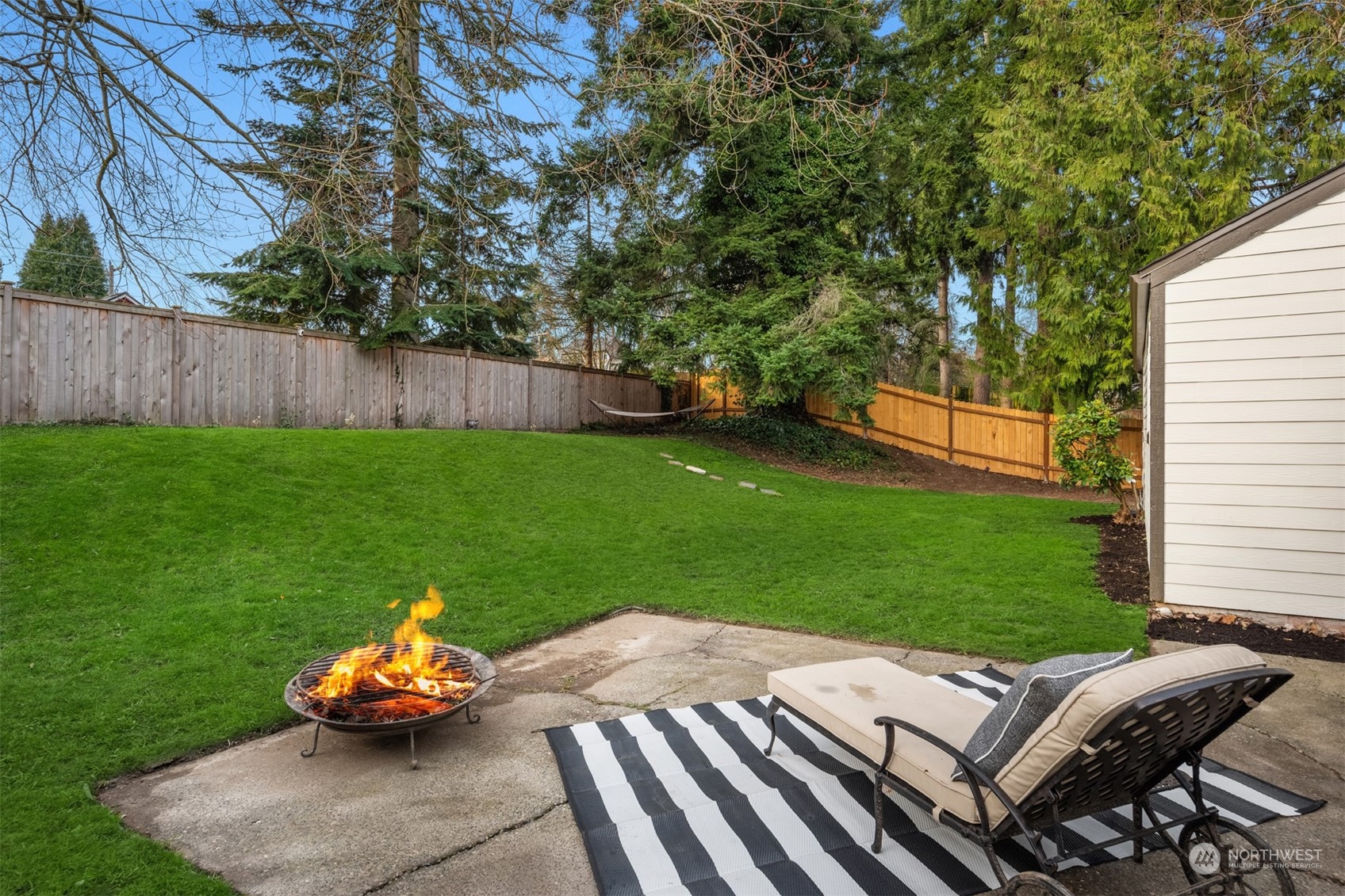 11011 25th Avenue SW