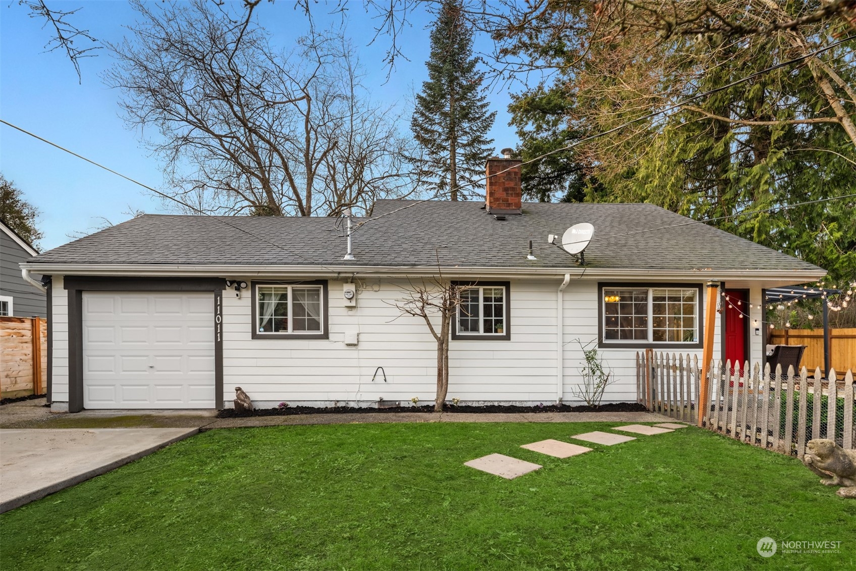 11011 25th Avenue SW