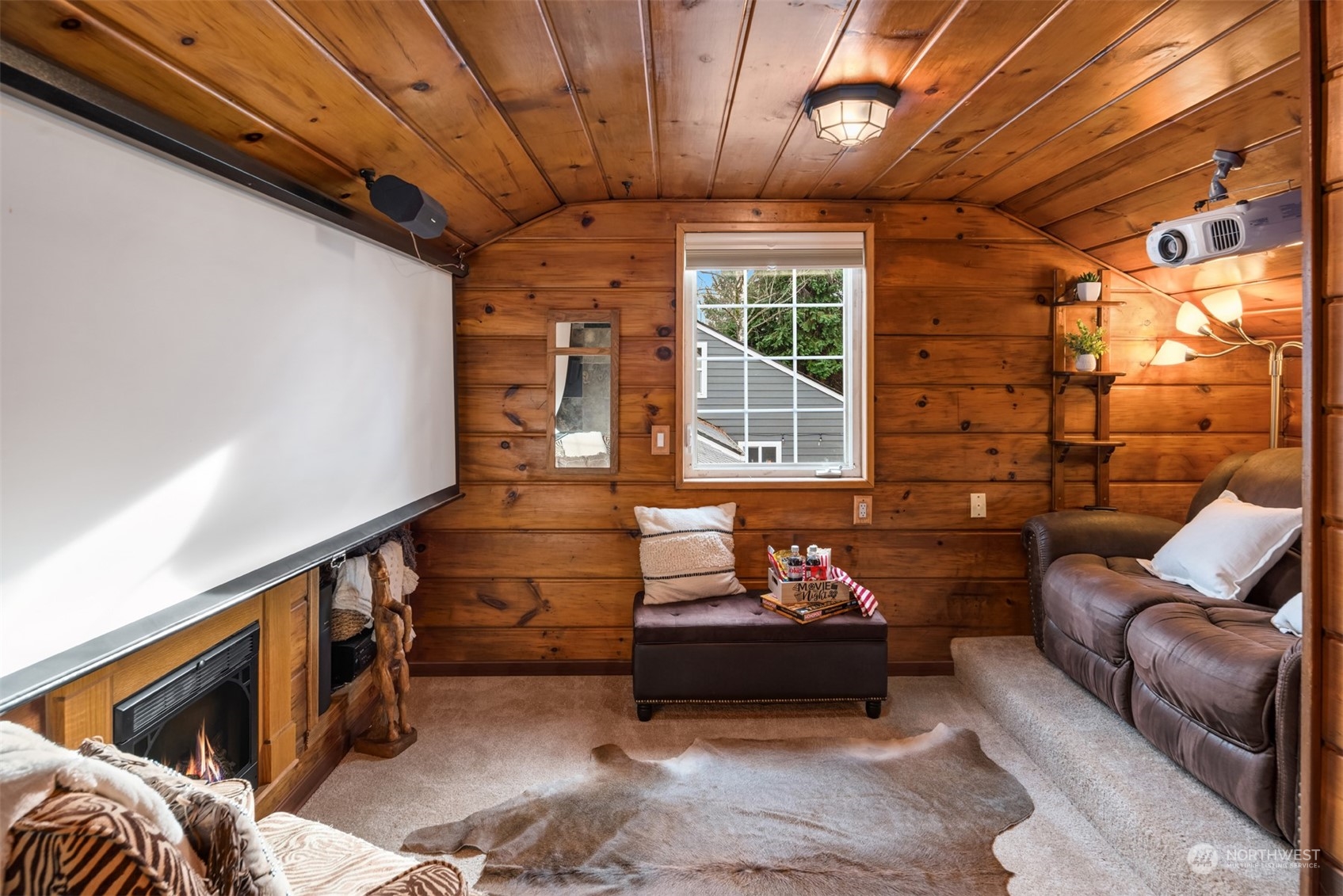 11011 25th Avenue SW