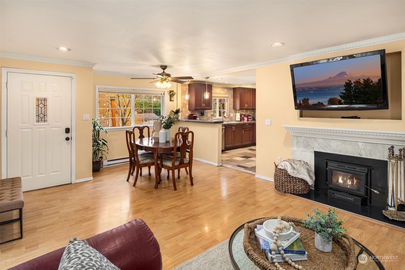 11011 25th Avenue SW