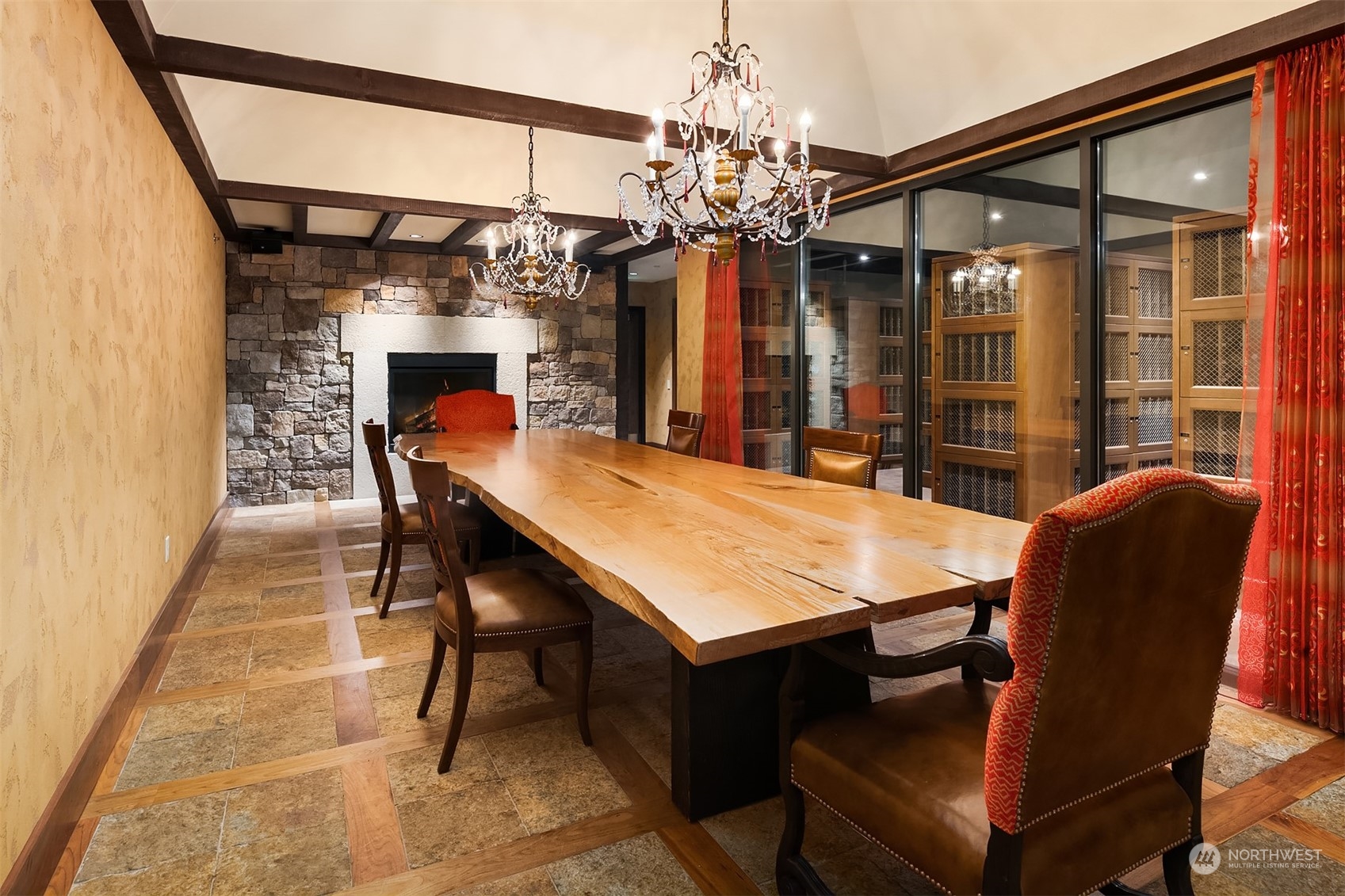 1920 4th Avenue Unit: 2401