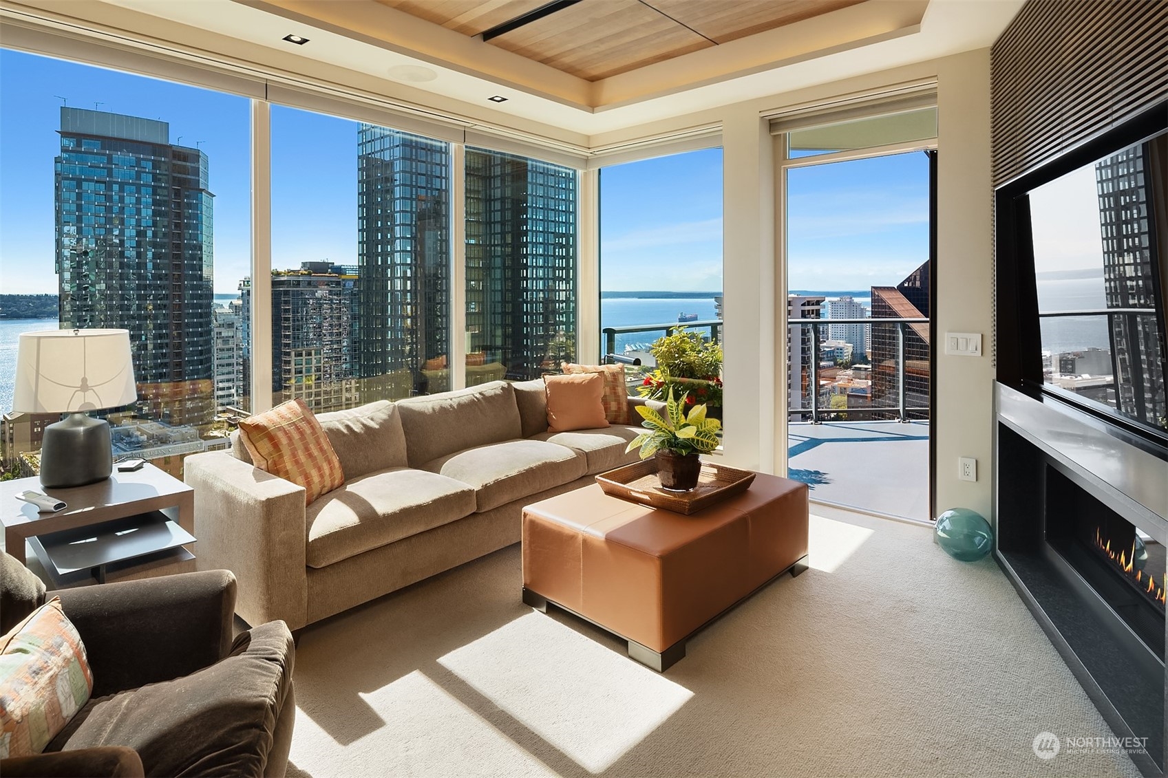 1920 4th Avenue Unit: 2401