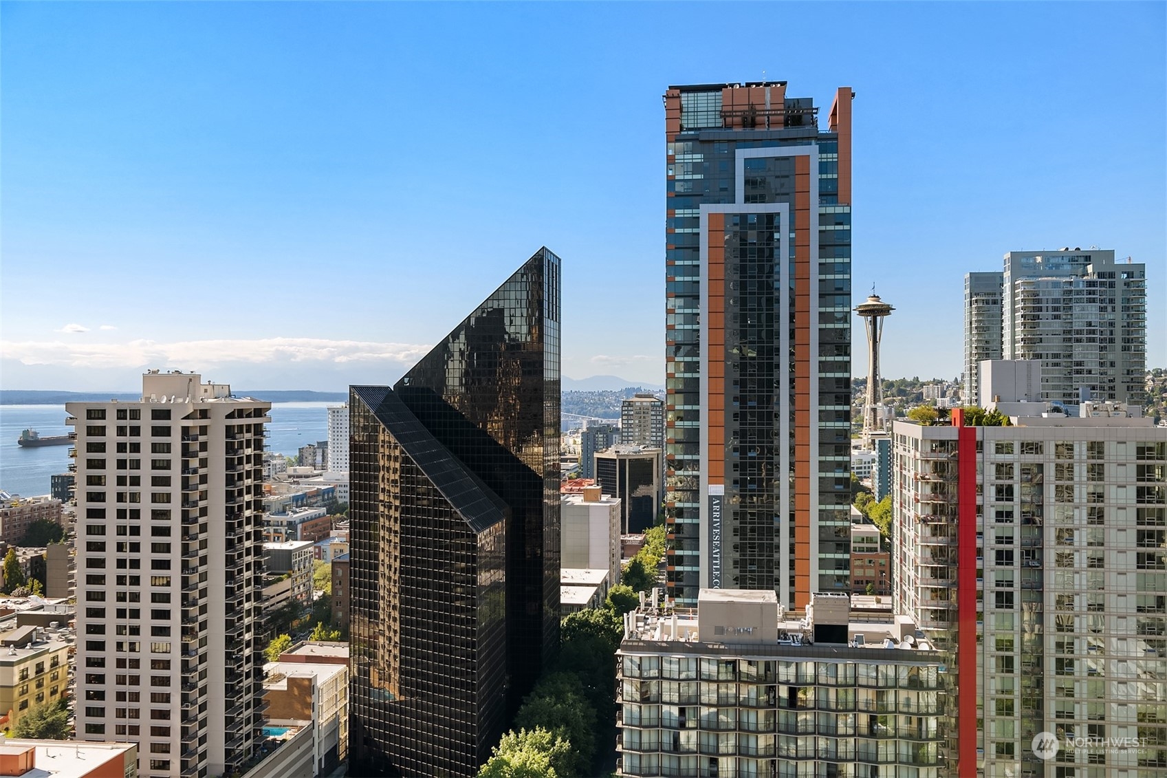 1920 4th Avenue Unit: 2401