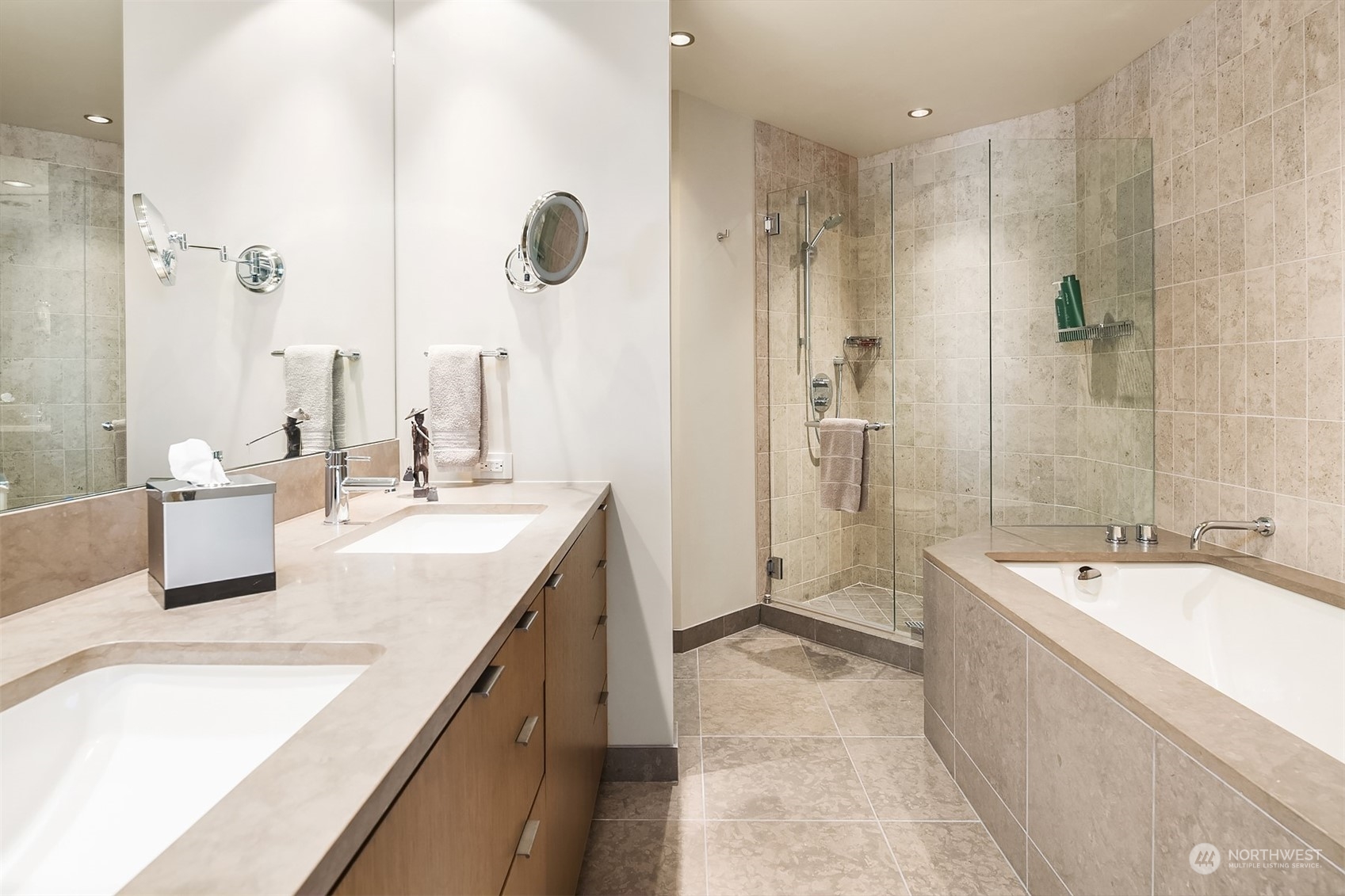 1920 4th Avenue Unit: 2401