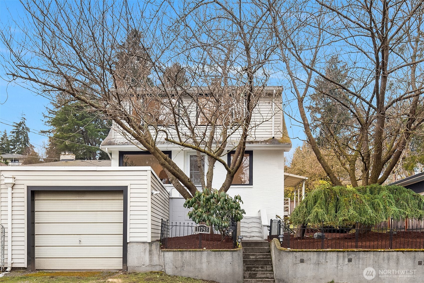 11753 25th Avenue NE