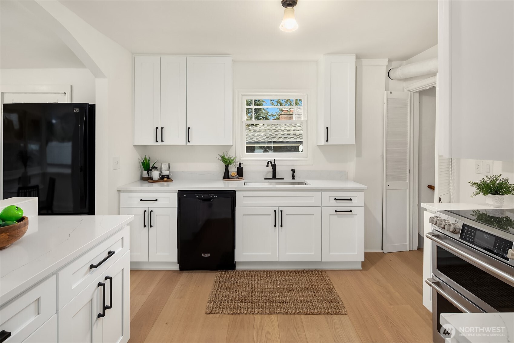 11753 25th Avenue NE