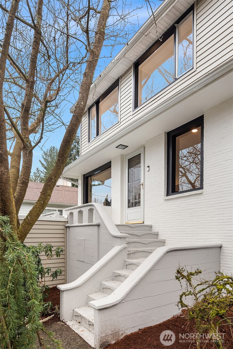 11753 25th Avenue NE