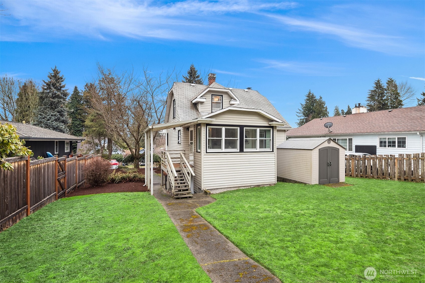 11753 25th Avenue NE