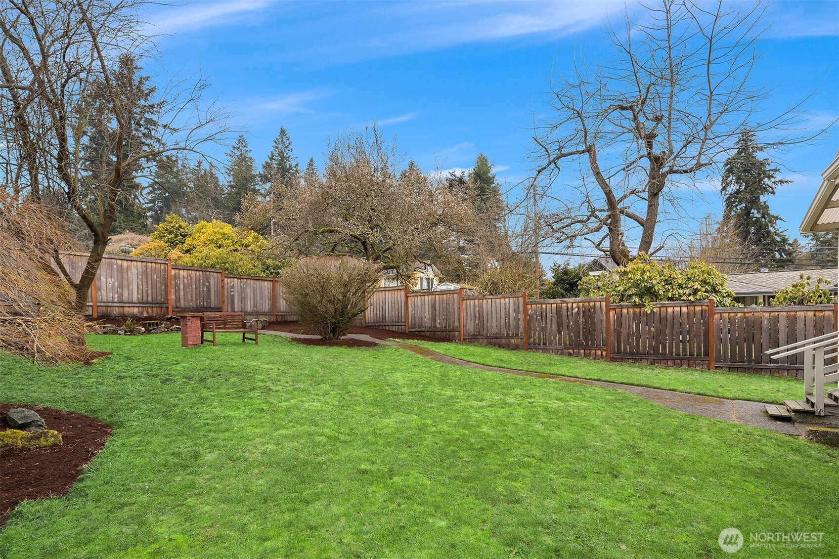 11753 25th Avenue NE