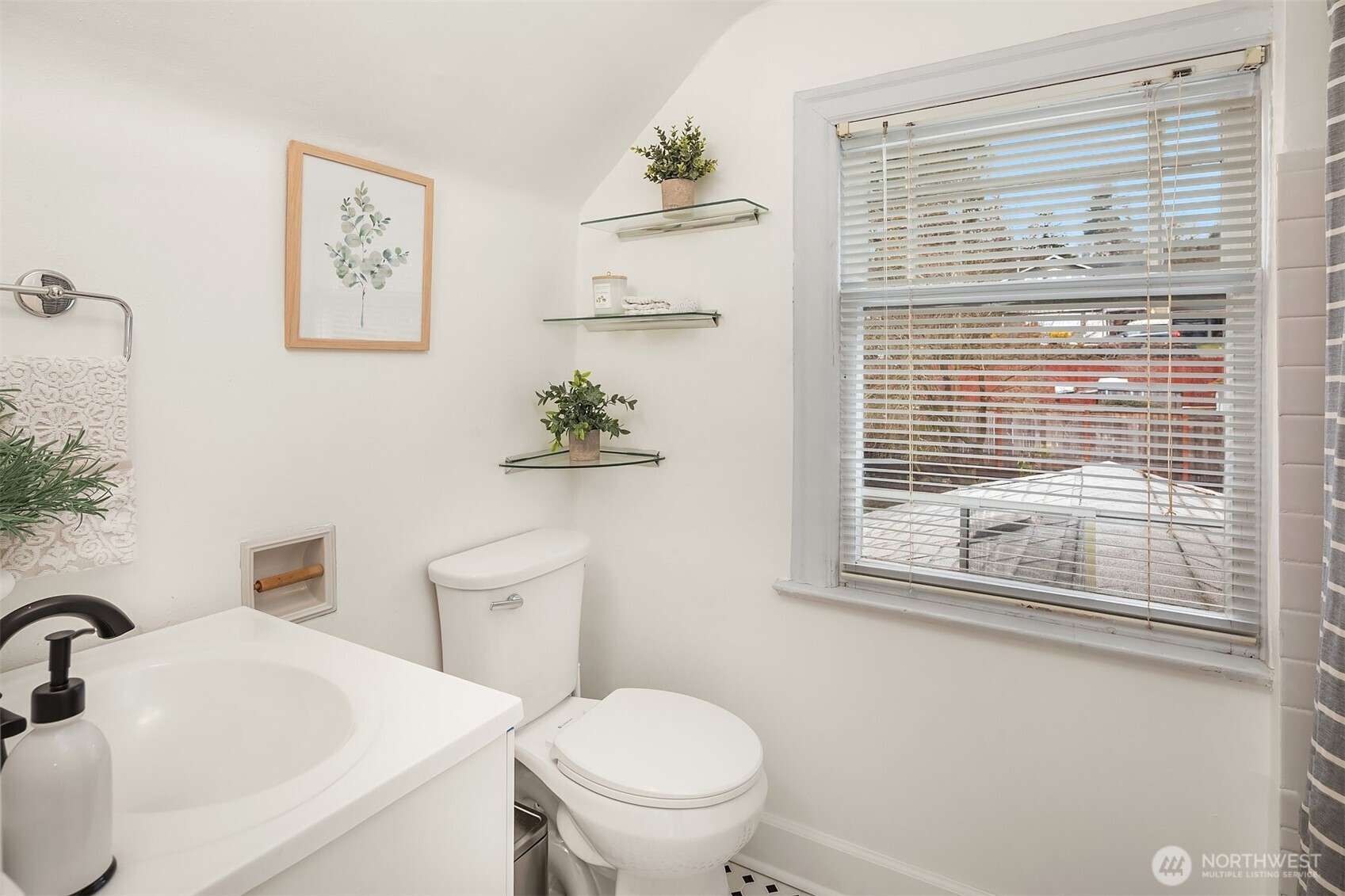 11753 25th Avenue NE