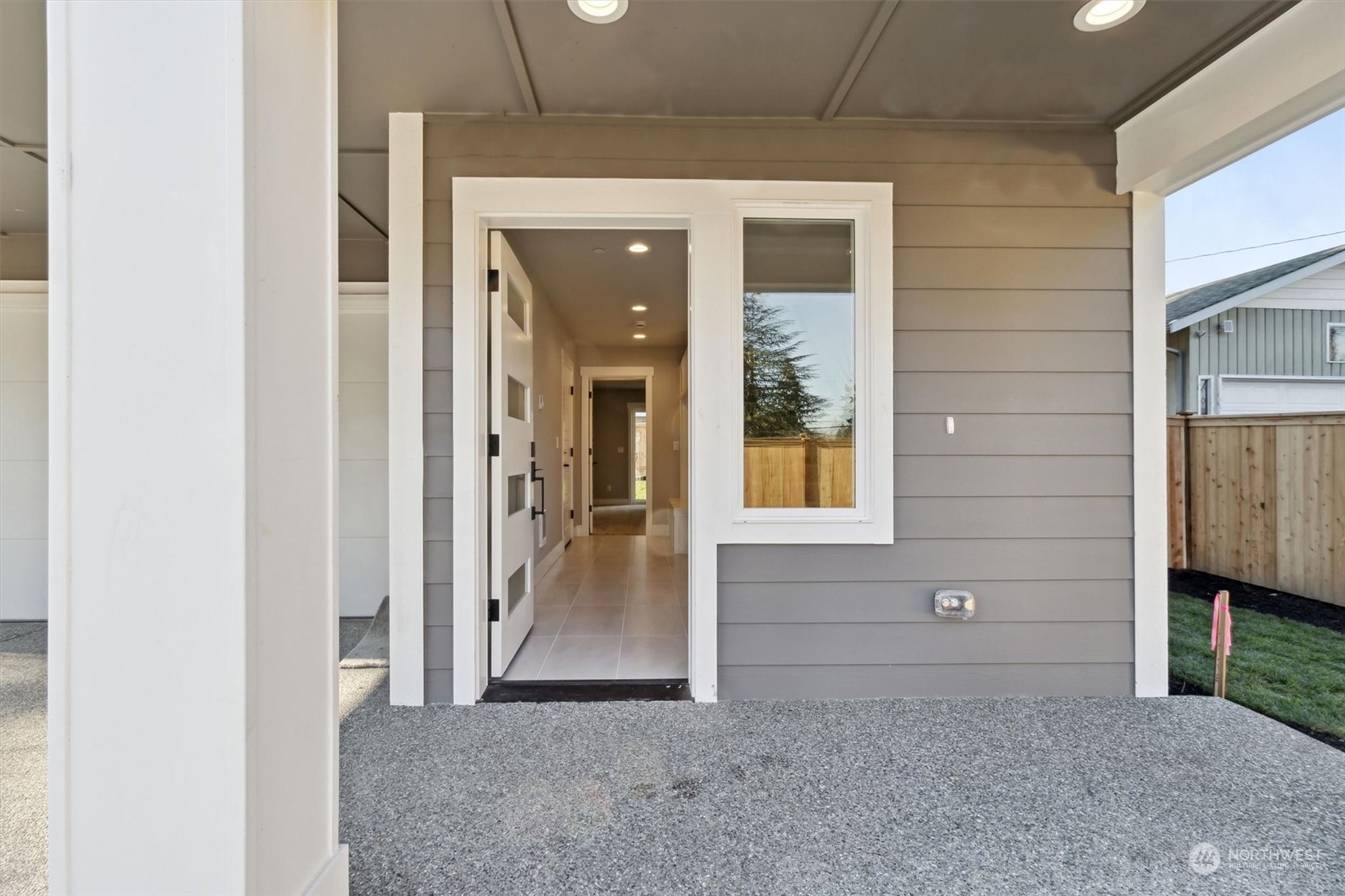 17825 Wallingford Avenue N Unit: B