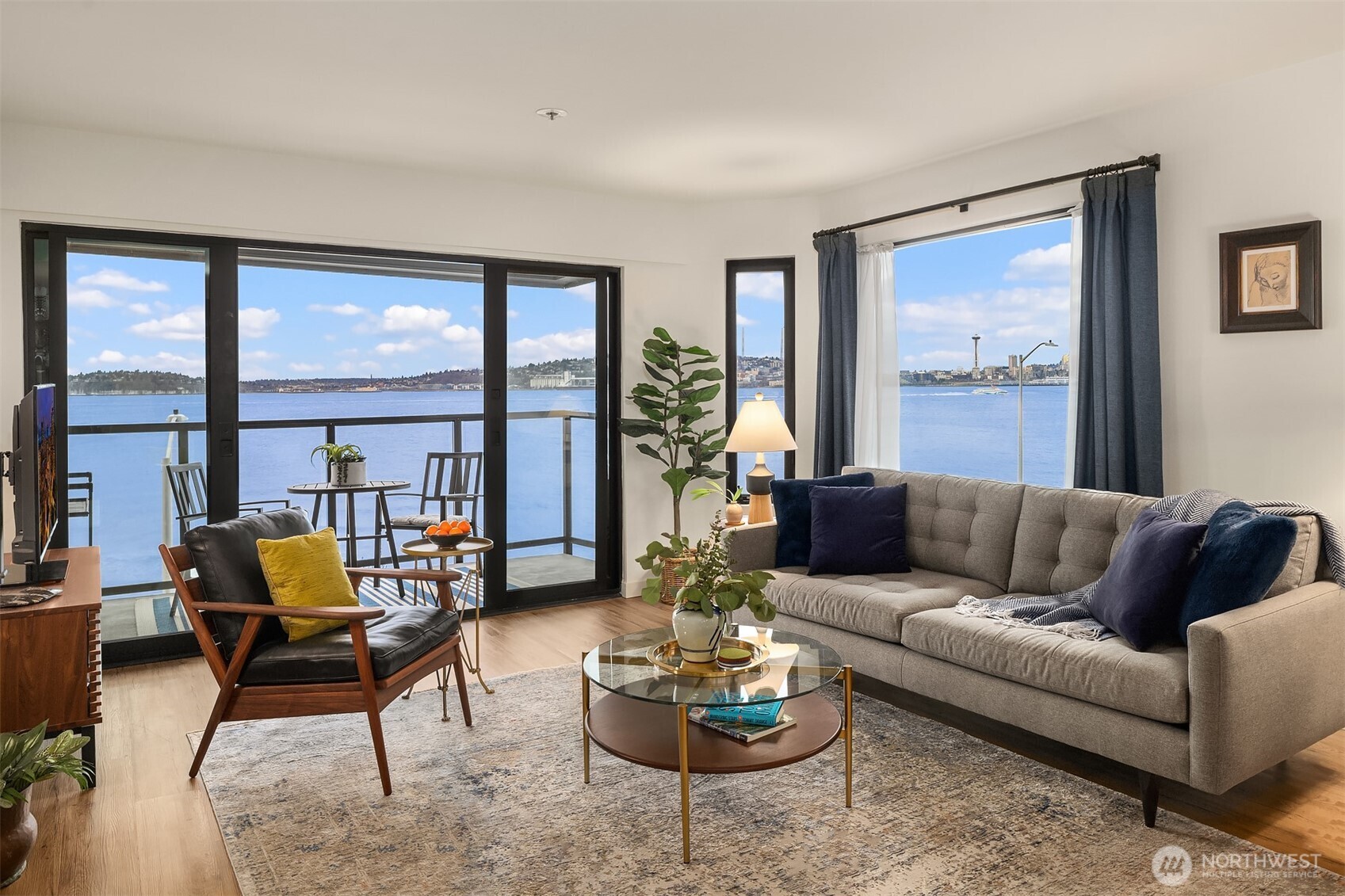 1140 Alki Avenue SW #401