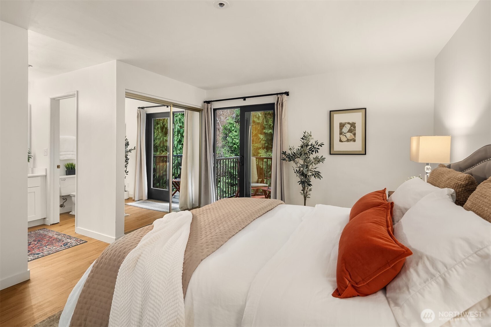 1140 Alki Avenue SW #401