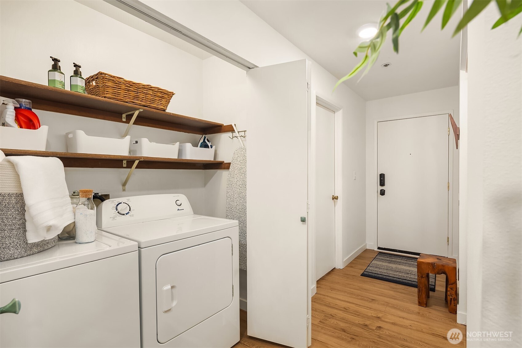 1140 Alki Avenue SW #401