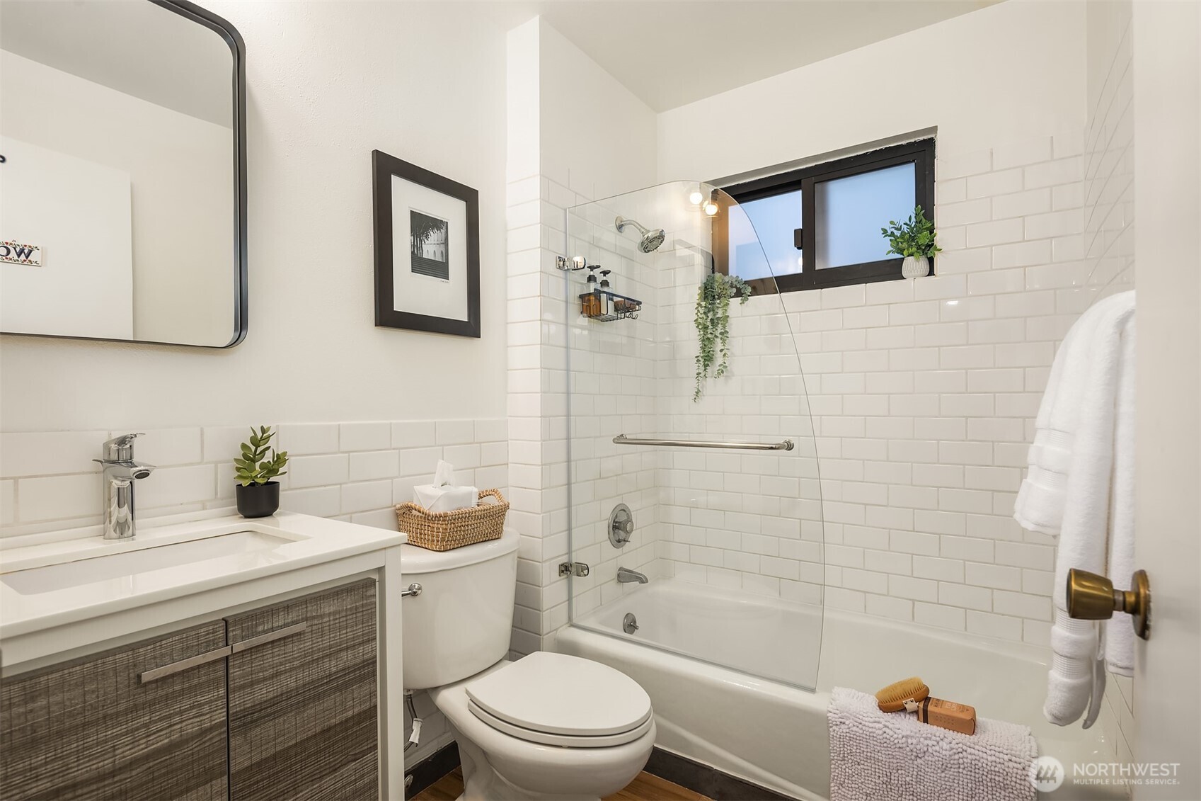 1140 Alki Avenue SW #401