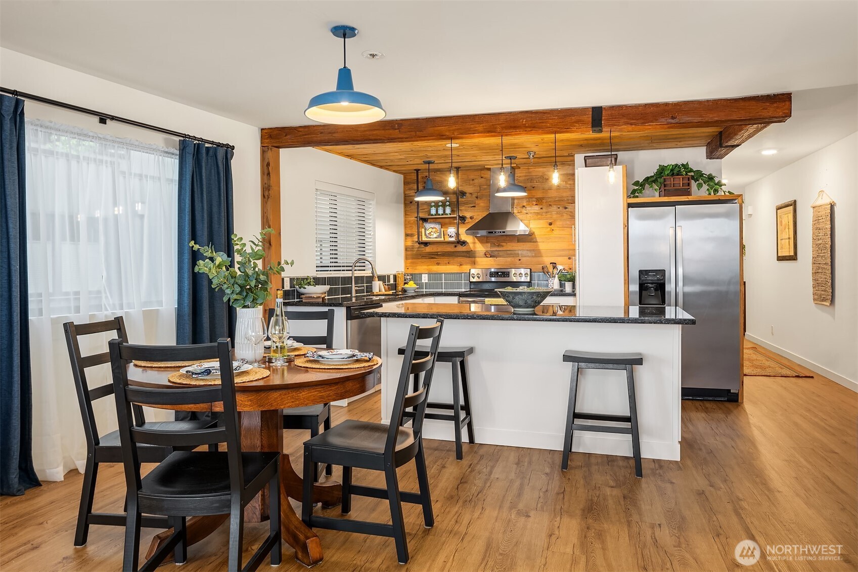 1140 Alki Avenue SW #401