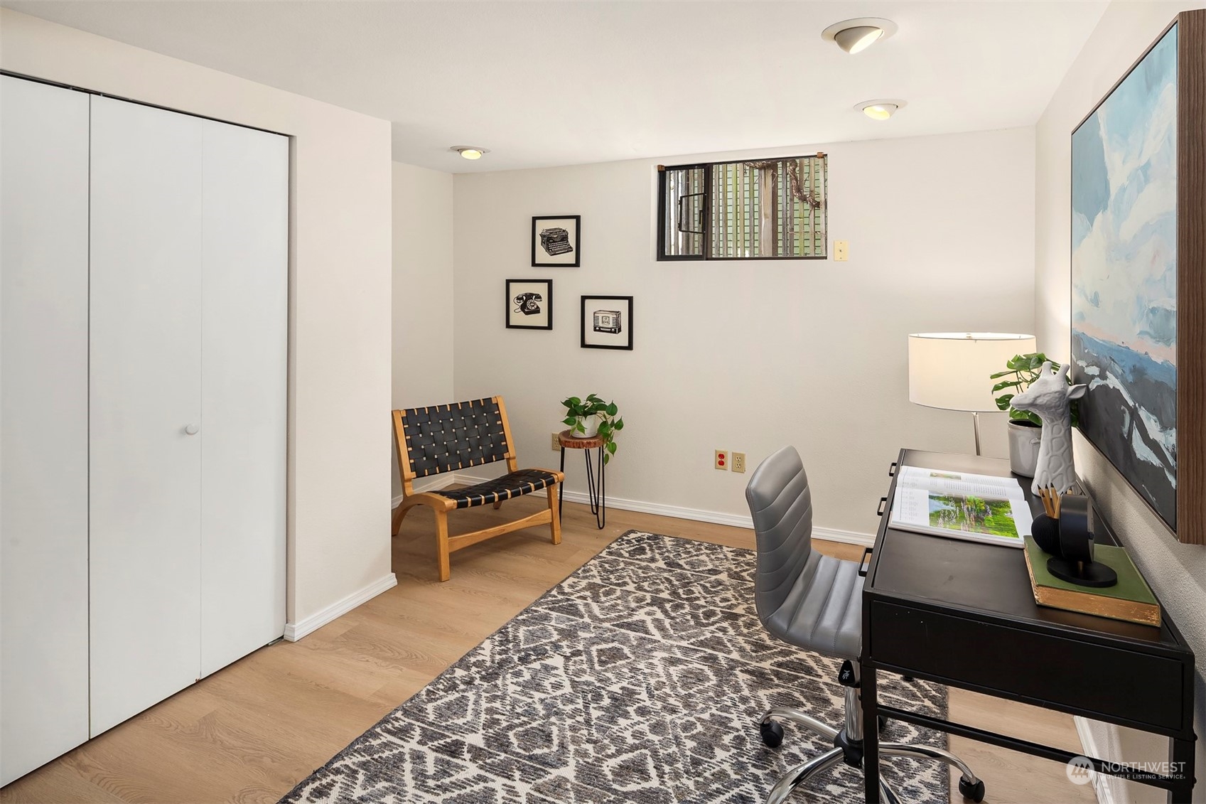 2002 Federal Avenue E