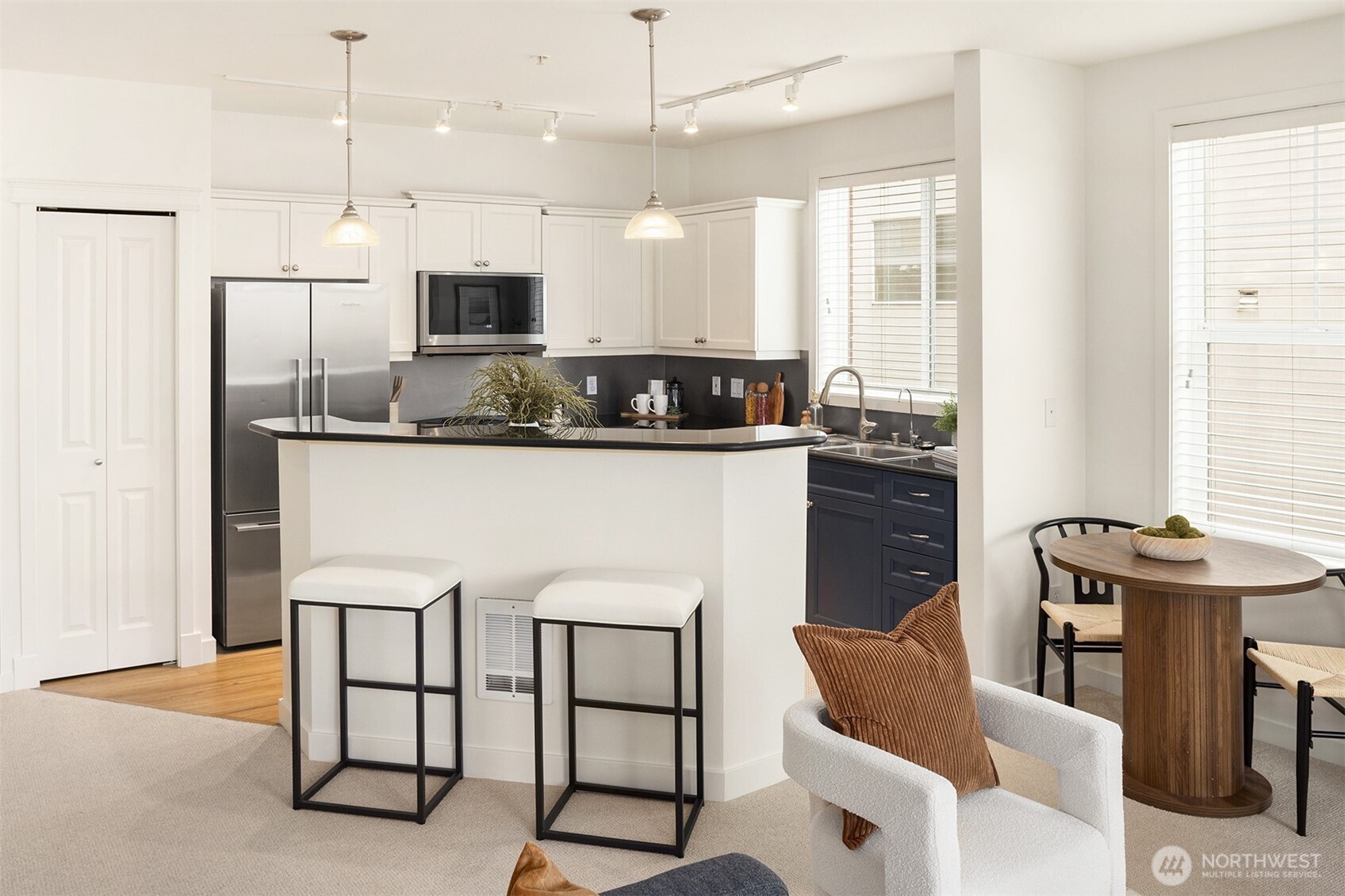 530 4th Avenue W Unit: 209