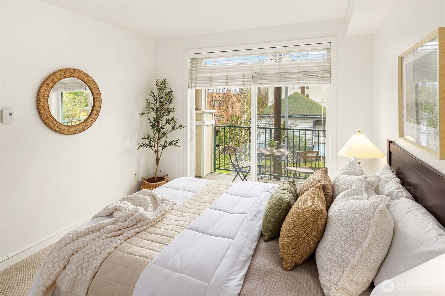 530 4th Avenue W Unit: 209