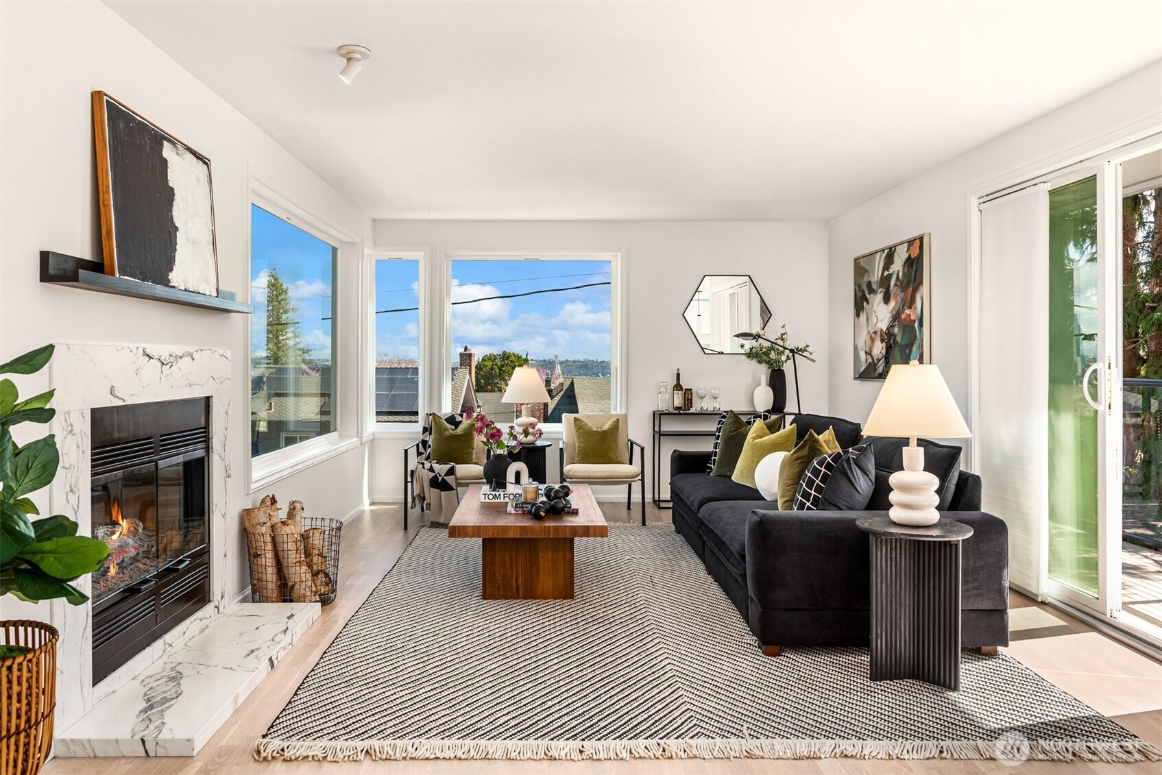 1512 California Avenue SW Unit: 301