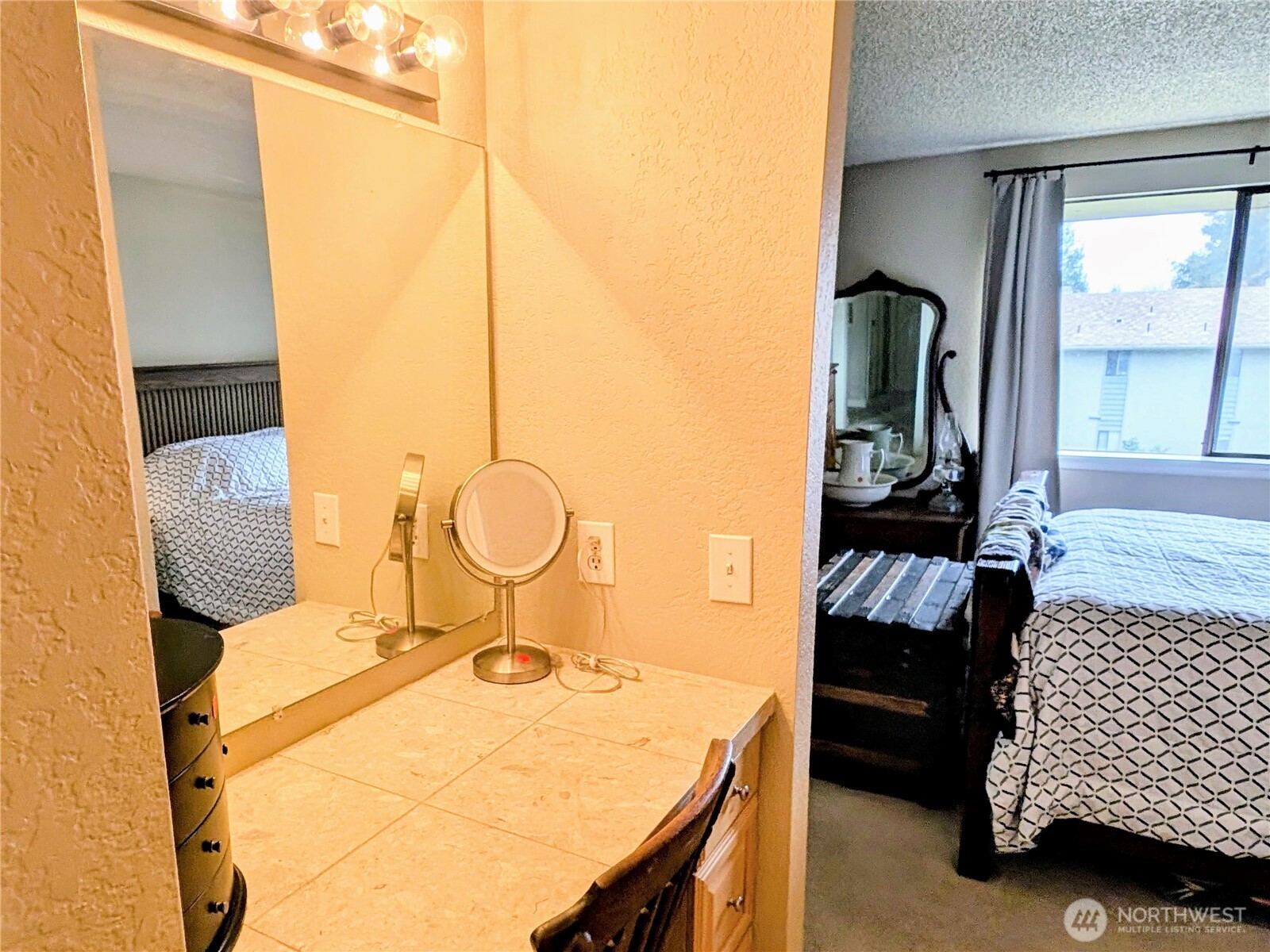 19205 40th Avenue W Unit: B5