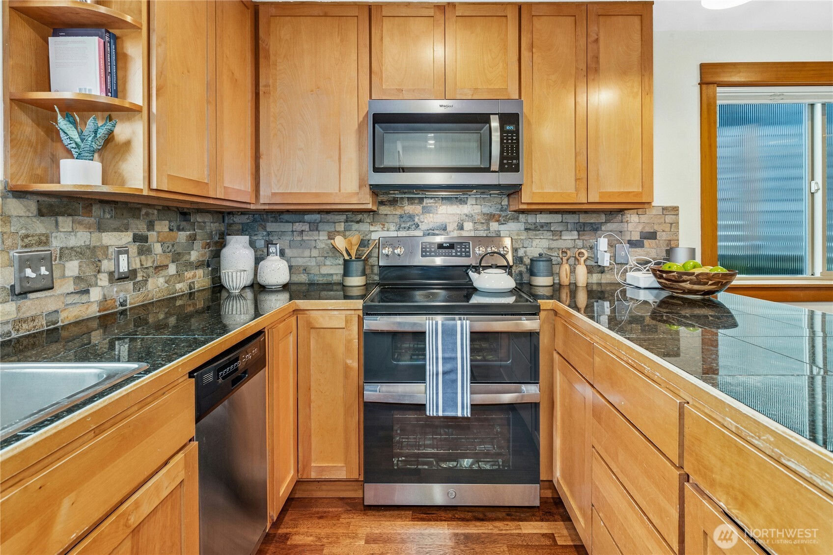 913 14th Avenue Unit: A