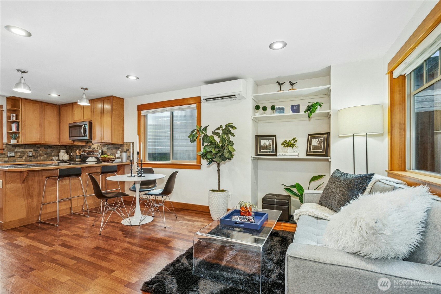 913 14th Avenue Unit: A